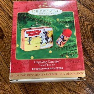 Excellent Condition Hopalong Cassidy Lunch Box Set (ornament)